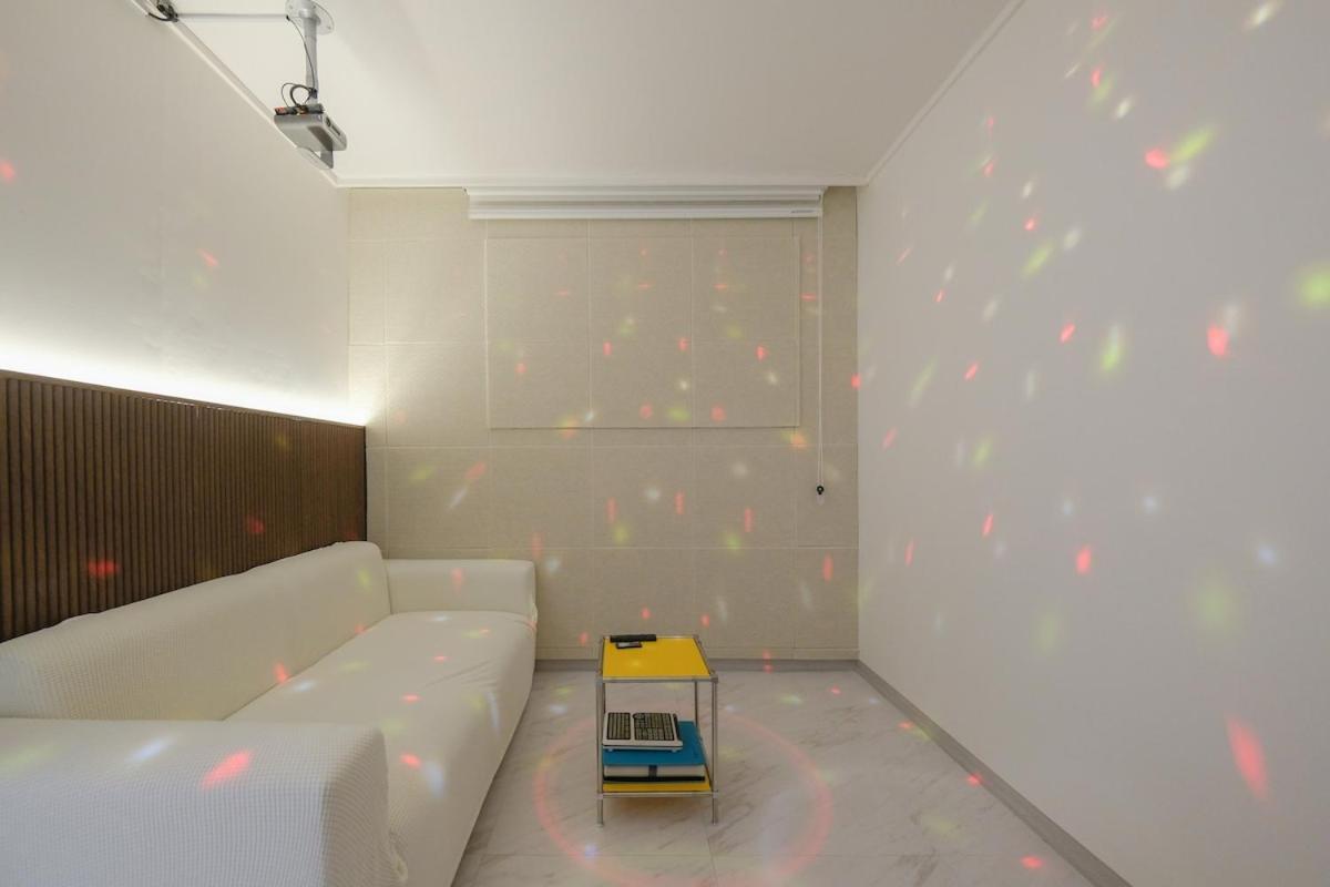 Awesom Bliss Apartment